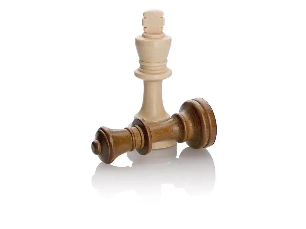 Figuras-De-Ajedrez-P_616-C.webp